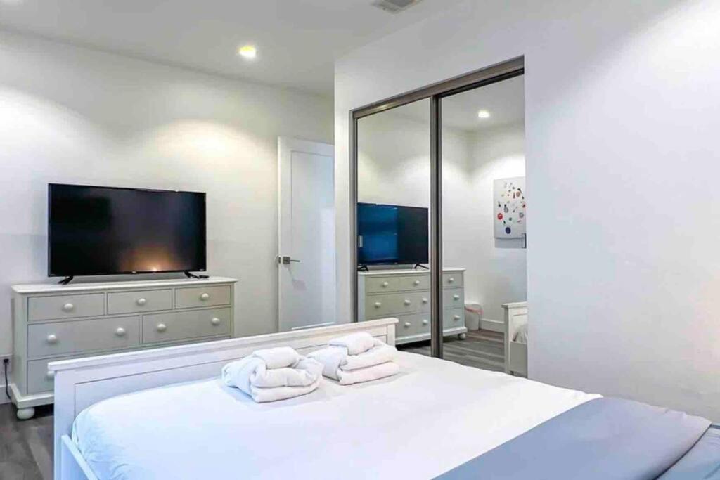 Vakantiehuis Hillside Silverlake - Echo Park And Free Parking
